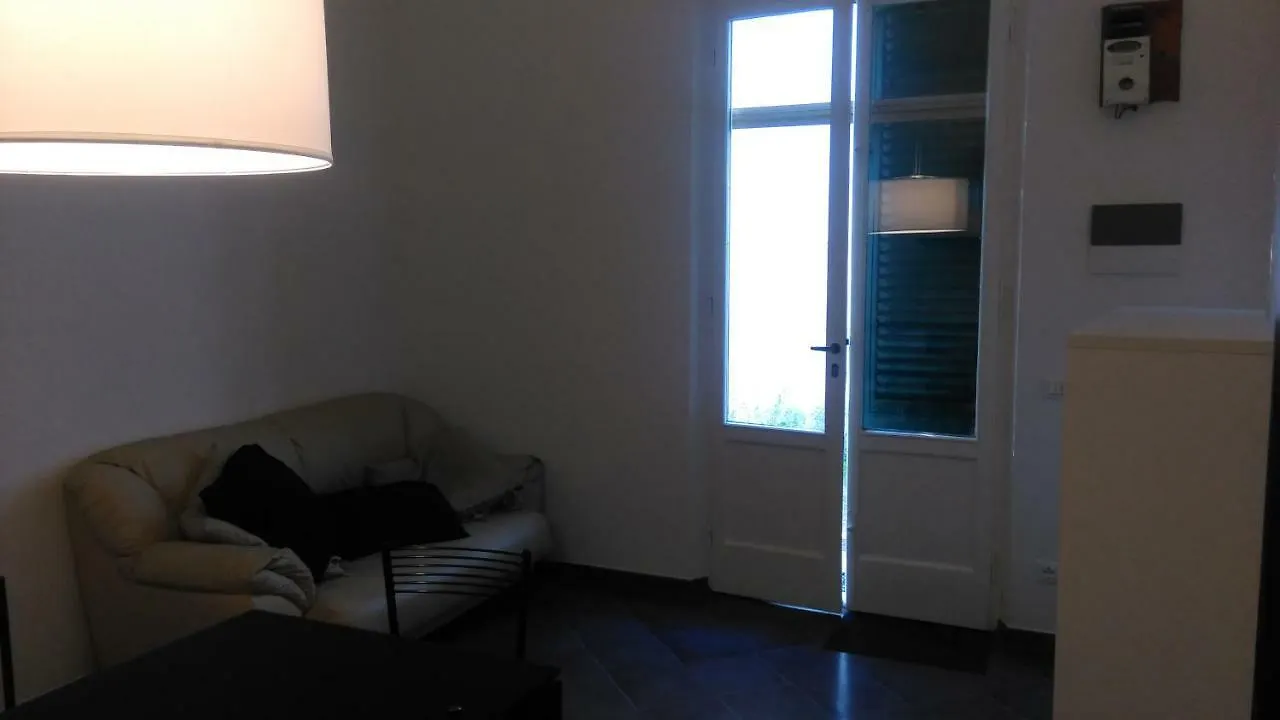 Lägenhet A Due Passi Da Cisanello Casa Vacanze Pisa Italien